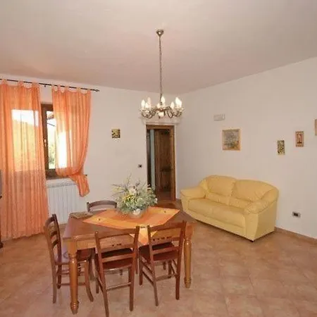 Sleeps 5