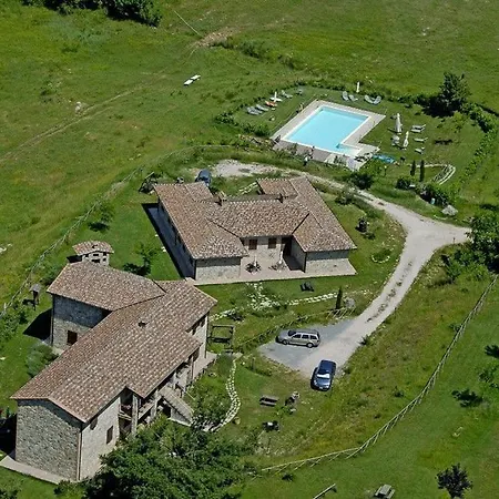 Apartment Sleeps 5 Passignano sul Trasimeno